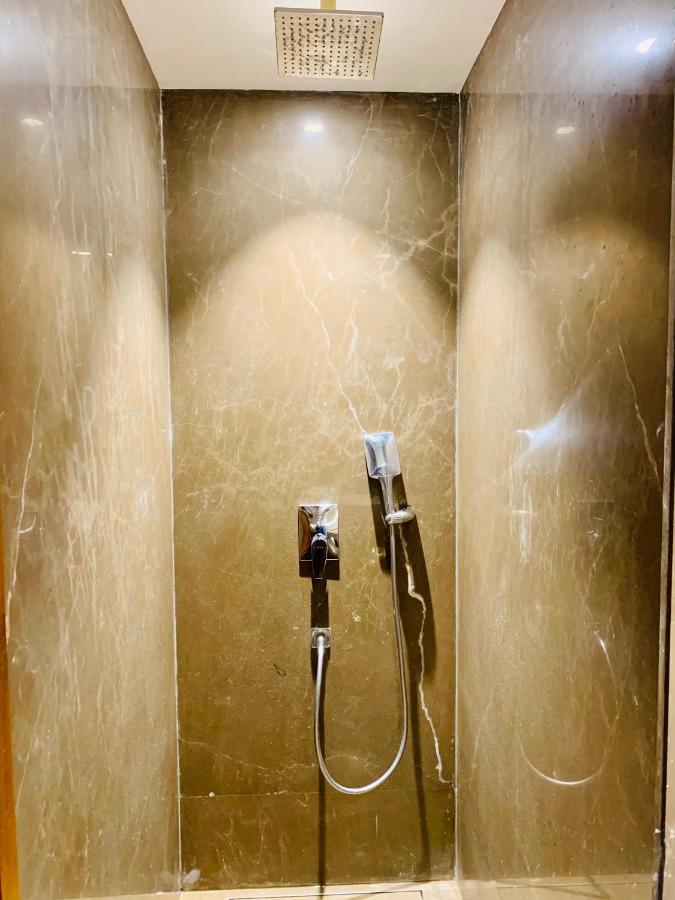 Hotel Bhoomivilas Агра Екстериор снимка