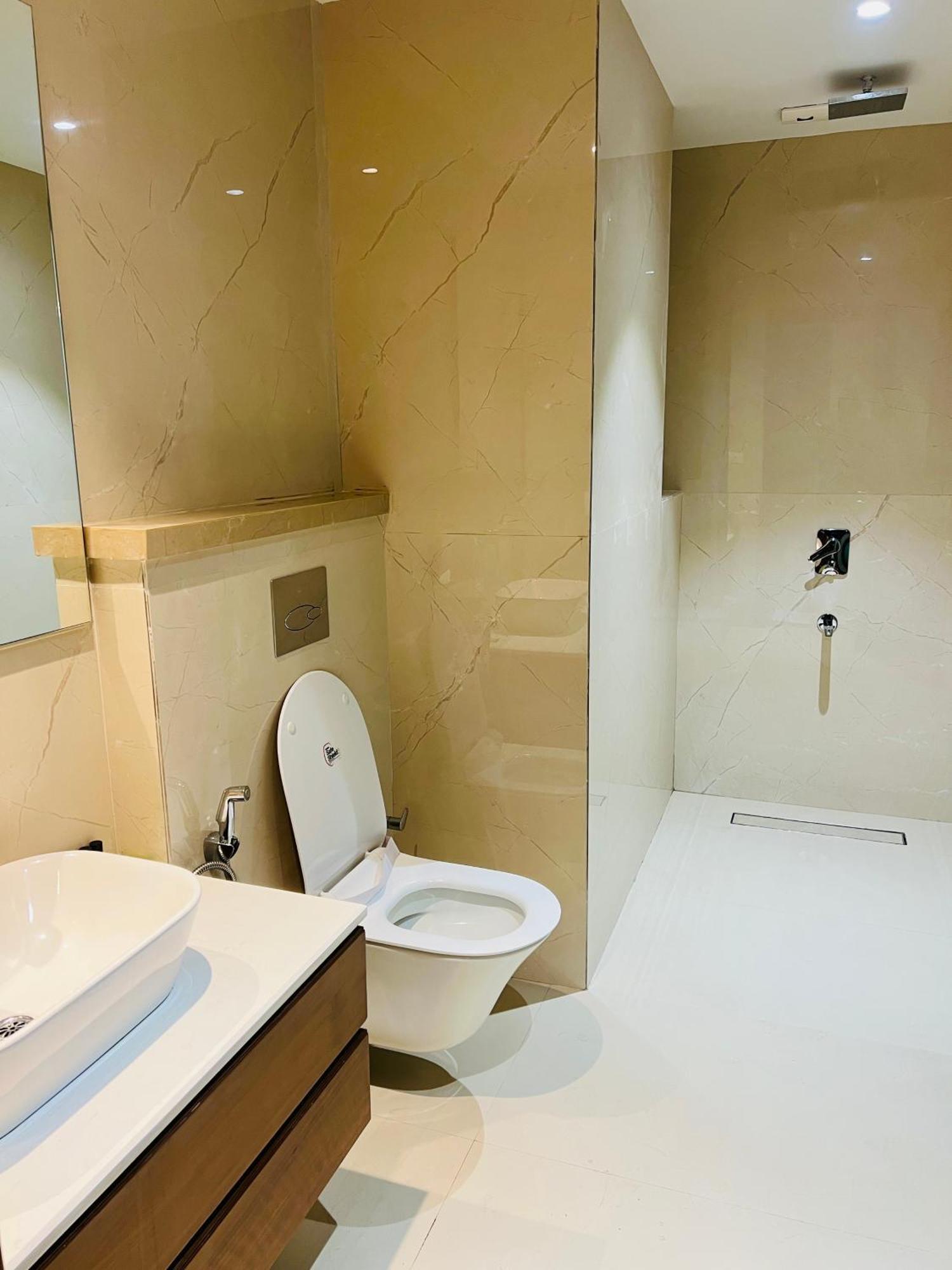 Hotel Bhoomivilas Агра Екстериор снимка